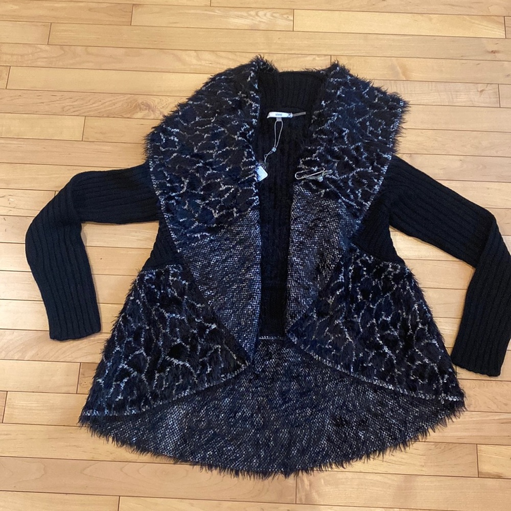 Sioni Black and White Slouch Cardigan NYT